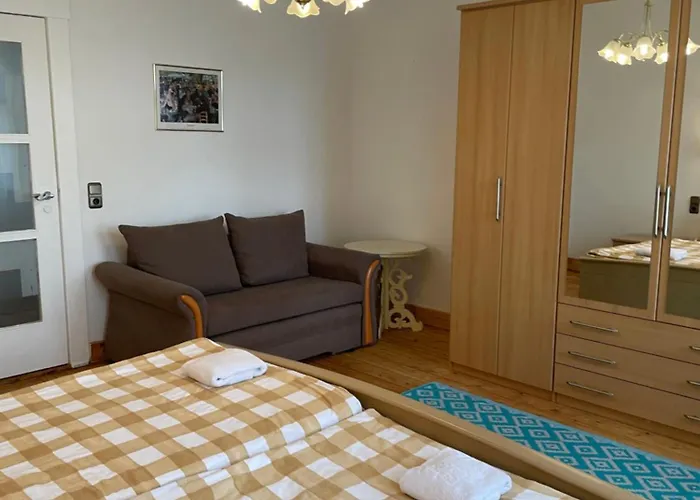 Zum ゲストハウス *