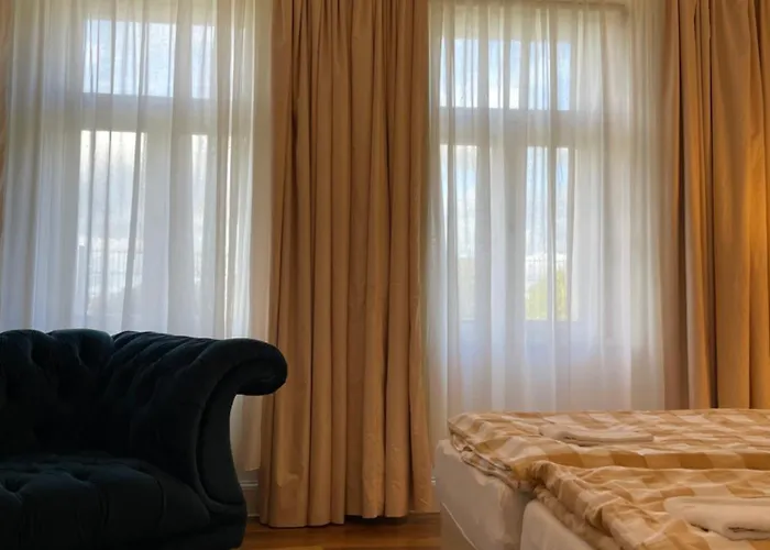 Zum ゲストハウス *